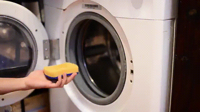 Hình ảnh 1 của Cách vệ sinh máy giặt cửa ngang, máy giặt cửa trên để luôn sạch sẽ
