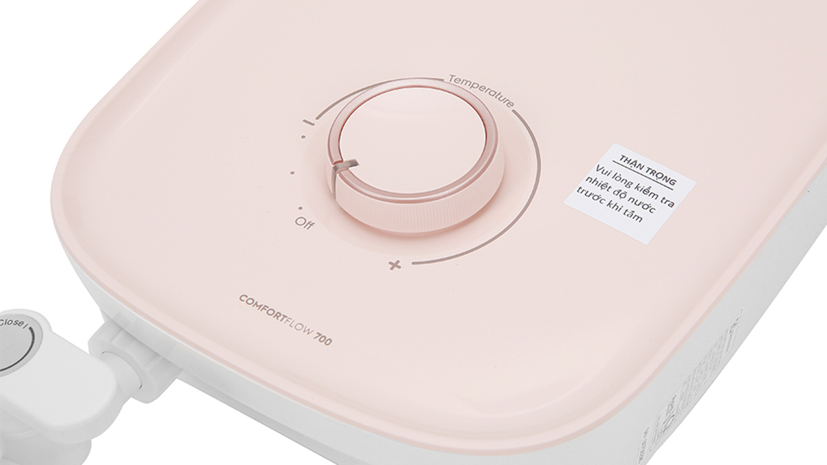 Electrolux EWE451LB-DPX2 4.5KW sử dụng điều khiển núm vặn